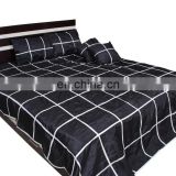 Polyester silk Designer Bedding Set with Cushion Cover and Pillow Cover