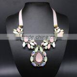 New Luxury Fashion Resin Flowers Women Necklace Jewelry Low MOQ thumbnail-1