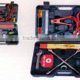 39 Pieces Car Emergency Tool Kit thumbnail-6