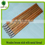 Top Quality Varnish Wooden Handle Broom Sticks