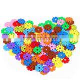 Colorful Plastic Connecting Snowflake Toys thumbnail-6