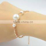 Zm33717a Korean Style Women Elegant New Patterns Pearl Chian Bracelet thumbnail-4
