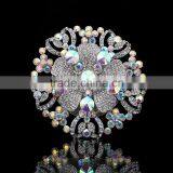 Wholesale Zinc Alloy Rhinestone Crystal Brooch, Zinc Alloy Rhinestone Crystal Strass Brooch Pins for Wedding Design thumbnail-1