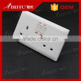 Factory Price 1 Gang 2 Way bs Standard Wall Switch and Socket for Sale thumbnail-5