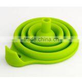 Fashion Colorful Kitchen Super Easy Foldable Mini Silicone Funnel thumbnail-5