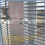 China factory hot sales PVC coated hot dip galvanized metal 8 guage wire 0.5"x3" mesh count 358 grill fence panels