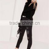 Custom Label Women Plain Black Knitwear With Drop Shoulder Loose Sweater Turn Back Cuff Cropped Jumper Black thumbnail-5