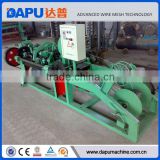 Hot dipped galvanized steel wire barb twisting machine