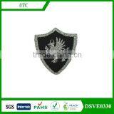 China Directly Factory Professional Customized Woven Label Like Main Label/neck Label With Exquisite Artwork and Woven Patch thumbnail-1