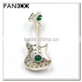 Guitar Shaped Natural Green Agate Red Zircon 925 Sterling Silver Brooches With Marcasite Stone