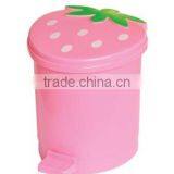 Strawberry Shape Household Plastic Recycle Waste Bin thumbnail-1