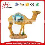 Wholesale Hot Sale Resin Dubai Camel Statue Souvenir for Sale thumbnail-1