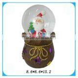 Resin Chrismas Santa Claus Water Globe Wholesale thumbnail-1