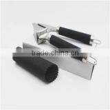 Amazon Best Seller Stainless Steel Garlic Press Set Silicone Garlic Peeler thumbnail-5
