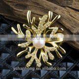 Gold-plated Natural Pearl Snowflakes Antlers Shawl Brooch Buckle thumbnail-2