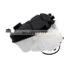 Guangzhou LR002627SK 31200320 31200320 LR004080 LR002627 Expansion Tank Suitable for Volvo Land Rover thumbnail-3
