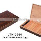 High Gloss Finish Portable Cigar Boxes thumbnail-1