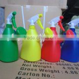high quality PE watering can 900ml