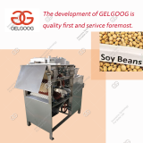 Wide Use Wet Type Soybeans or Peanut Peeling Machine with Easy Operation in China