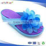 2016 Fuzhou Factory New Arrival Flowers Flip Flop for Women Sandals Shoes Outdoor Footwear