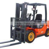 2 Ton Diesel Forklift Truck thumbnail-1