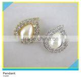 Charms Sew on Crystal Mix White Pearls 18mm Diameter Shoes Decoration thumbnail-1