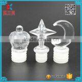 Hot Sale Plastic Stopper for Glass Diffuser Bottle With Crown Shapes thumbnail-4