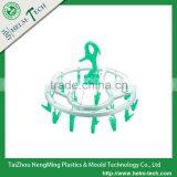 Folding Plastic Clothes Hanger With 18pcs Pegs--Z3094