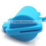 Portable Silicone Pet Poop Waste Bag thumbnail-1