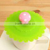 Sealable Silicone Coffee Cup Lid thumbnail-1