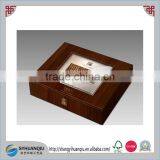 MUSICAL WOOD DRIED FLOWER JEWELRY BOX With GLASS TOP Vintage Design thumbnail-1
