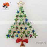 Fancy Particular Green Little Star Design For Christmas Tree Brooch thumbnail-1