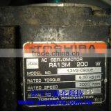 TOSHIBA AC SERVO MOTOR 13M2-0200E thumbnail-1