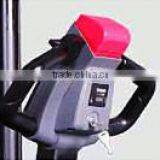 2017 New Product 1.5 Ton Electric Stacker thumbnail-4