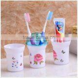 3 pc Plastic Toothbrush Holder With Cover thumbnail-1