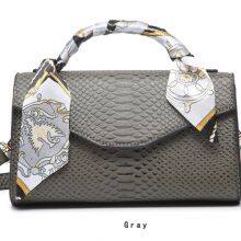 2023 Spring New Arrival Serpentine Cross-body Small Square Bag Factory Stock Wholesale thumbnail-3