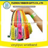 Wholesale Coustomized Vinyl Pvc Wristbands for Events thumbnail-4