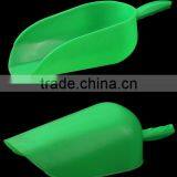 Durable Poultry Plastic Feed Shove ,poultry Feed Shove,feeding Shovel for Animal thumbnail-4