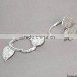 Beautiful Stylish Metal Napkin Ring for Wedding thumbnail-1