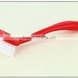 Low Price Cleaning Well Functional Soft Long Handle Brush Plastic Dish Brush thumbnail-2