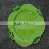 Colorful and Elegant Plastic Charger Plate
