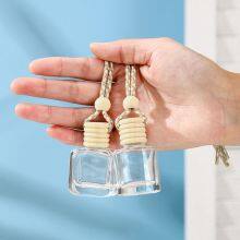 New Design 10ml Car Hanging Air Fresher Custom Color Empty Glass Perfume Diffuser Bottle With Wooden Lid thumbnail-2