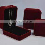 Custom Wholesale Small Velvet Jewelry Box for Wedding thumbnail-4