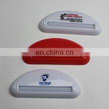 Популярный на рынке пластмассовый прижим для зубной пасты, диспенсер для зубной пасты thumbnail-5