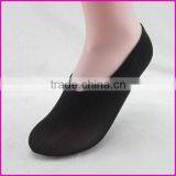 Fashion Women Ladies Candy Color Invisible Socks Low Cut Soft Stretch Slipper Heels Cotton Boat Socks thumbnail-2
