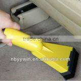 DC 12V 93W Car Vacuum Cleaner With Cigarette Lighter Plug thumbnail-3