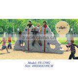 Eco-friendly Plastic Backyard Climbing Wall thumbnail-1