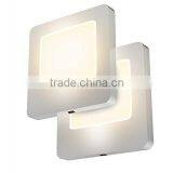 Plug-in LED Night Light Dusk to Dawn White Ultral Slim