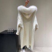 Sobrepeso! Este casaco de lã grossa com colarinho de raposa superdimensionado faz com que as mulheres pareçam mais esguinças no inverno. thumbnail-1