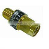 2W, DC-18G, RF Coaxial Fixed SMA Attenuator thumbnail-1